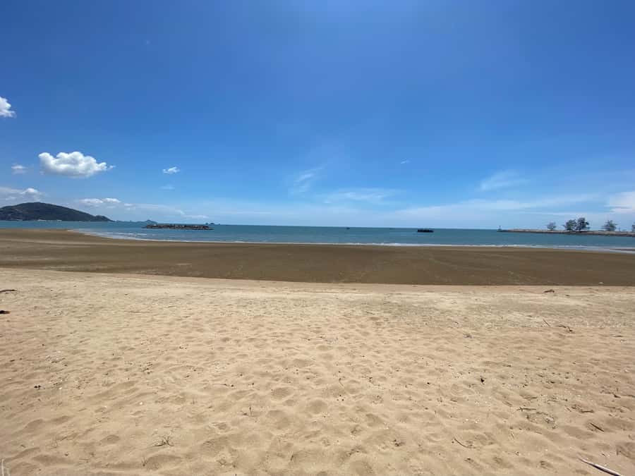 Hua Hin: Full-Day Trip to Sam Roi Yot by Sail Boat - Kao Kalok secret beach: worth it, but weather decides