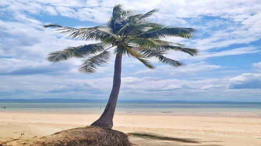 Hua Hin: Koh Talu Snorkeling with Lunch for 2 or More People - Koh Talu’s Pierced Island Photo Stop You Will Actually Want
