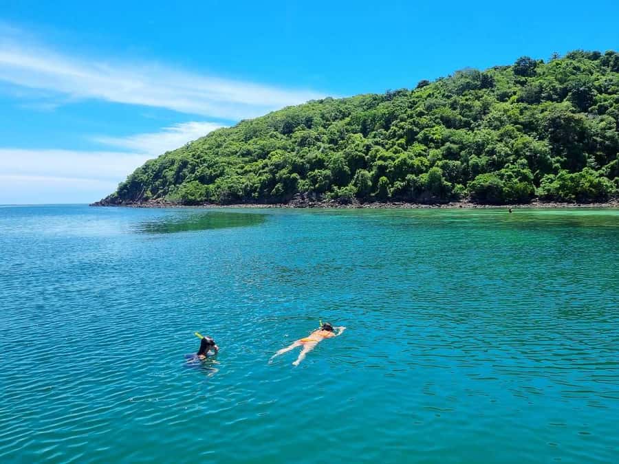Hua Hin: Koh Talu Snorkeling with Lunch for 2 or More People - Thai Lunch on the Island: What Makes It a Good Part of the Day