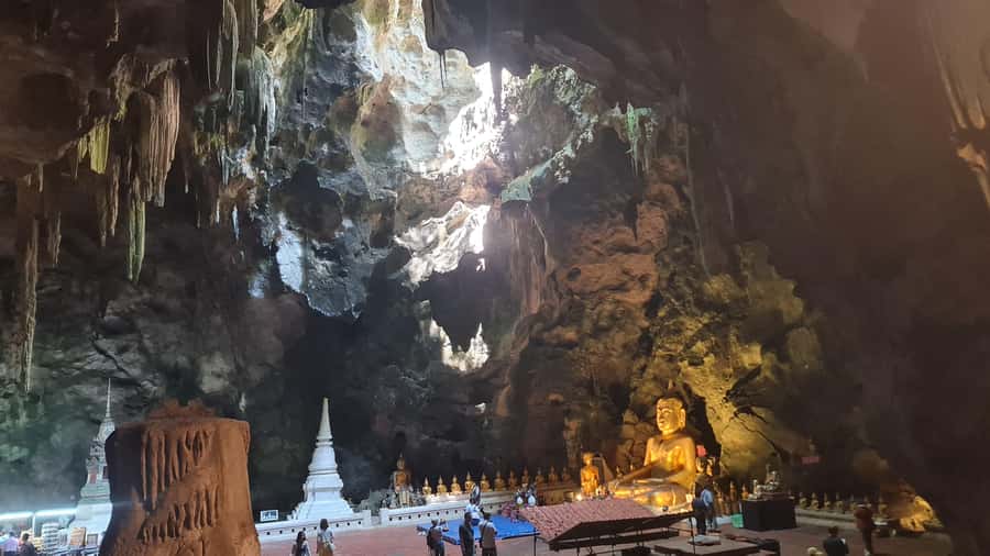 HUA HIN : Phetchaburi & Summer Palace ( Private Tour ) - Khao Luang Cave: Buddha images, stalactites, and the 99 steps