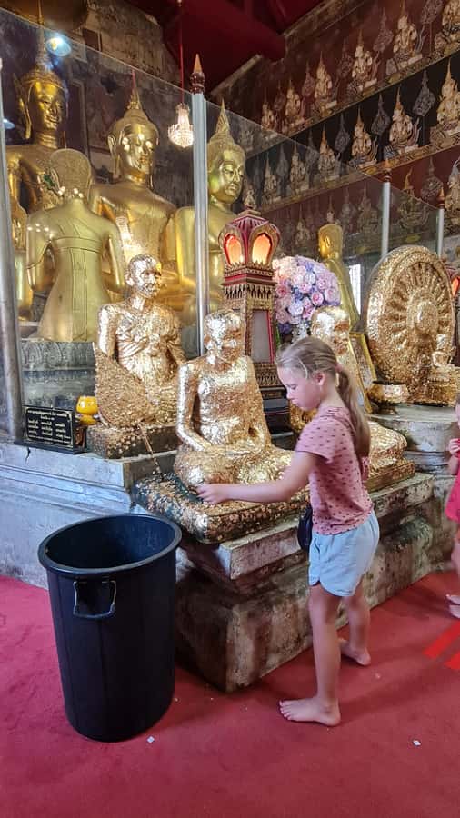 HUA HIN : Phetchaburi & Summer Palace ( Private Tour ) - How the Khao Wang complex changes your perspective on the palace area