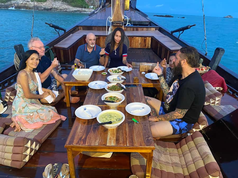 Hua Hin: Siamtara Sunset Sailing Dinner Cruise with Pickup - From Hotel Pickup to Racer Marina: how the afternoon flows