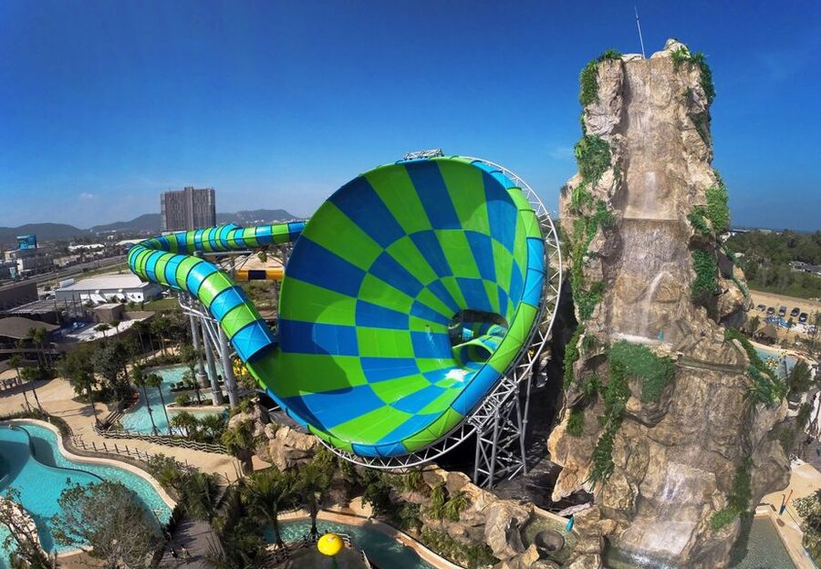 Hua Hin: Vana Nava One-Day Water Jungle Park Entrance Ticket - A realistic one-day game plan (open 11.00 to 17.00)