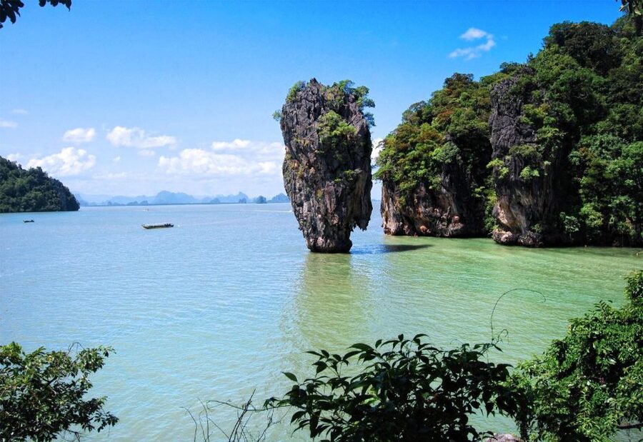 James Bond Island: Sightseeing Tour by Longtail Boat & Kayak - Thalu Island kayaking at Lod Cave: the activity that tends to sell the trip