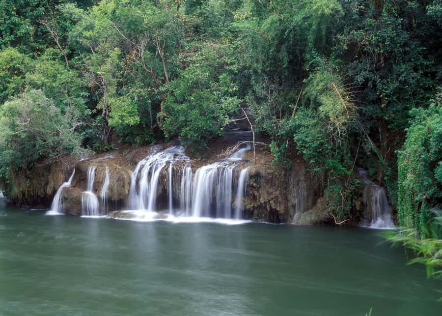 Kanchanaburi River Kwai & Hellfire Pass Private Tour - Kanchanaburi in One Long Day: The Big Picture