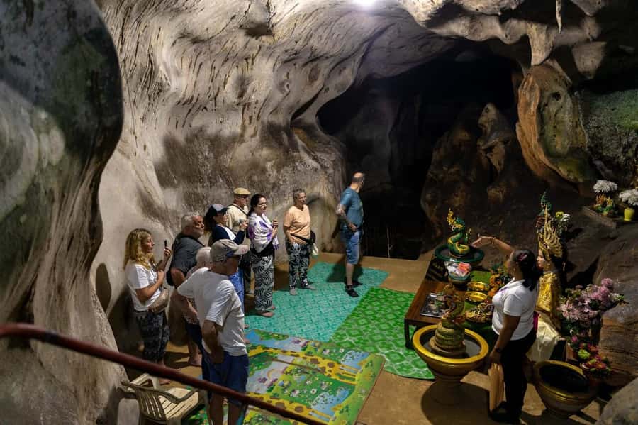 Khao Lak: 3 Temples Full Day Tour w/Lunch & Hotel Transfer - Dragon Cave Temple (Wat Praya Nakarach): Cool Air, Old Rock, and Herbal Healing