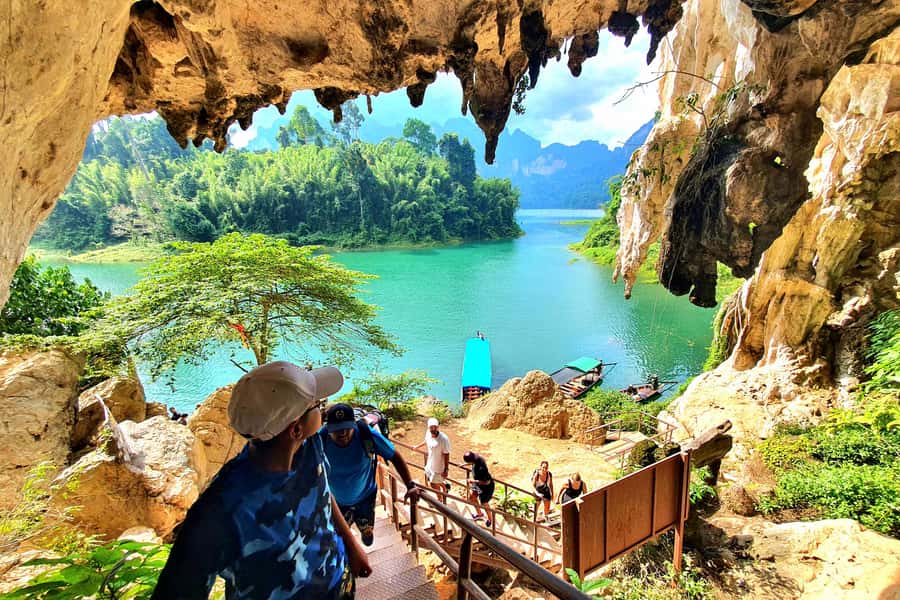 Khao Lak: Cheow Lan Lake, Diamond Cave, Hiking, All Included - Cruising Cheow Lan Lake on a long-tail boat: the view you came for