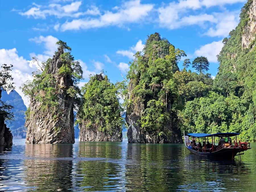 Khao Lak: Cheow Lan Lake, Diamond Cave, Hiking, All Included - Kayak and swim time: how to make the water portion feel worth it