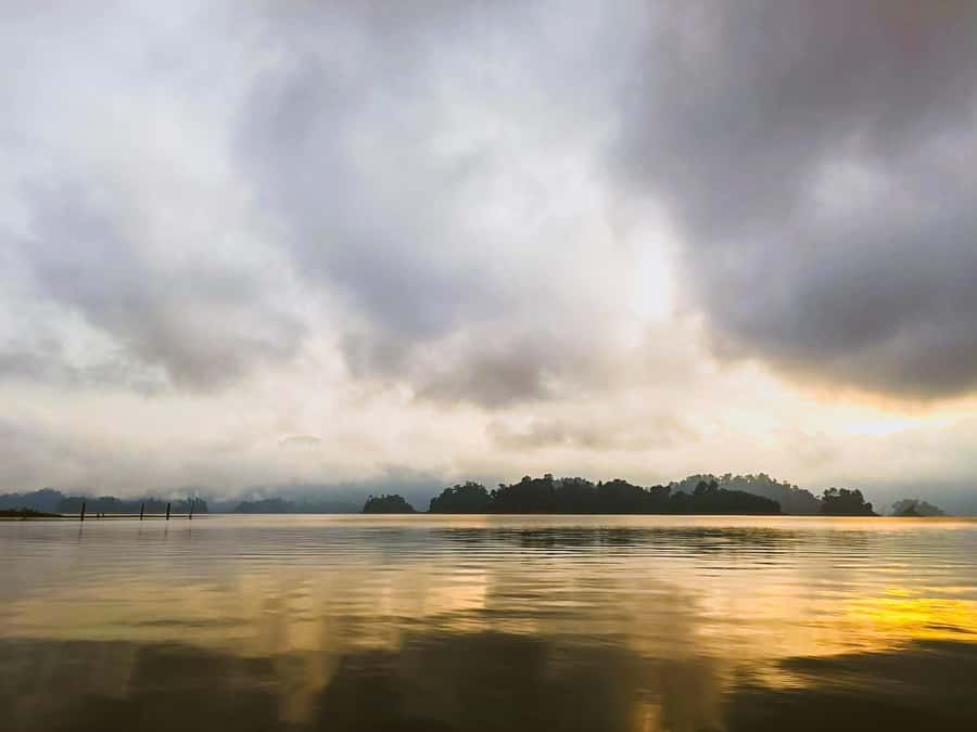 Khao Lak: Cheow Lan Lake Romantic Sunset Cruise with Drinks - Wildlife spotting: elephants are a goal, not a guarantee