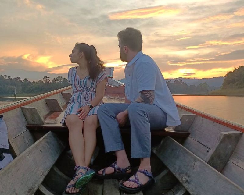 Khao Lak: Cheow Lan Lake Romantic Sunset Cruise with Drinks - Raft houses time for kayaking and more swimming