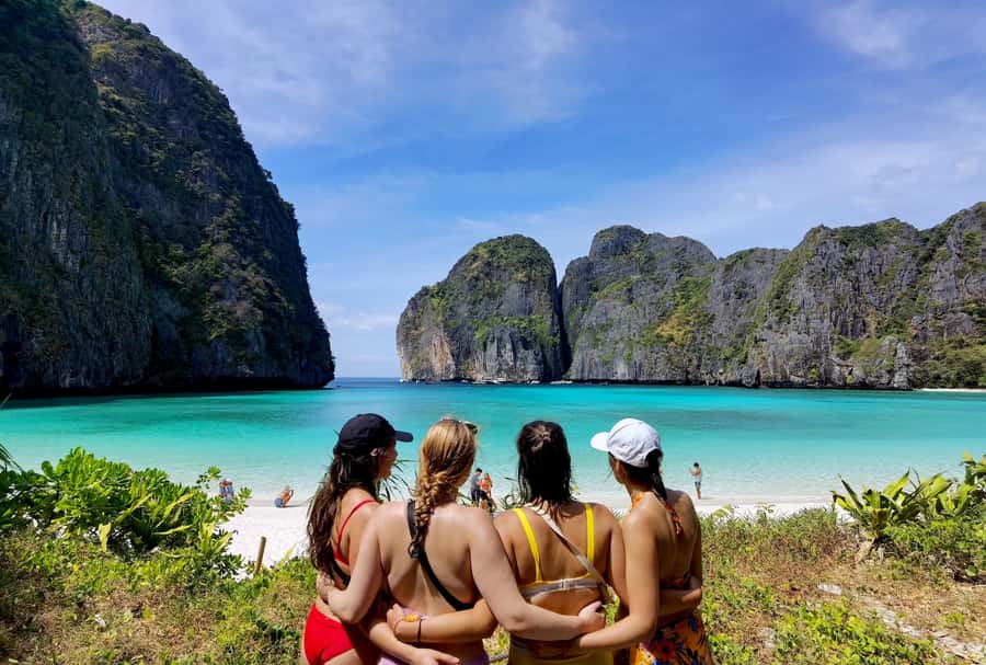Khao Lak: Day Trip to Phi Phi with Private Longtail Tour - The morning start in Khao Lak: why 5:30 AM matters