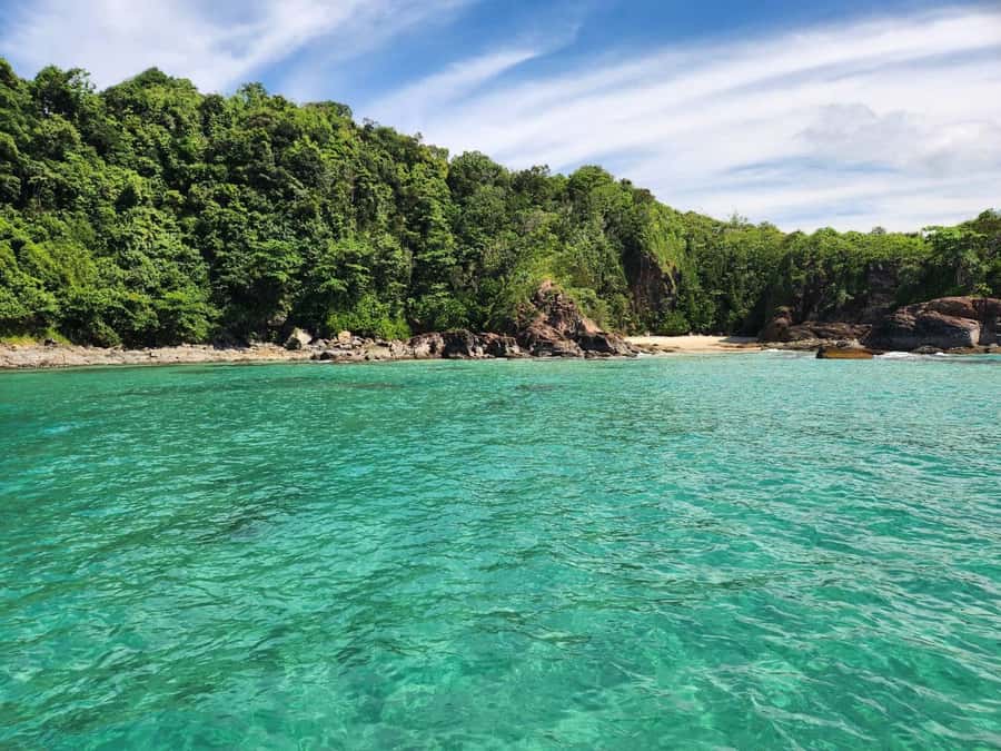 Khao Lak: Khao Na Yak Sightseeing & Snorkeling Small Group - The pontoon speedboat ride, short and practical