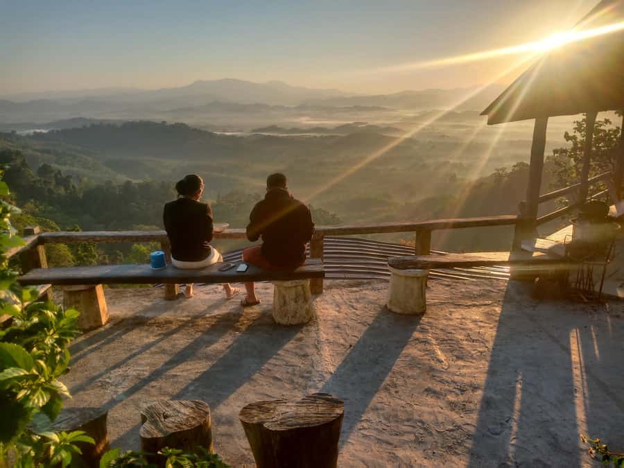Khao Lak: Magical Sunrise above the Clouds at Khao Khai Nui - The tiny Thai snack with coffee and tea (and what to do if you are hungry)