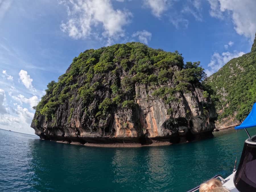 Khao Lak: Phi Phi & Bamboo Island Day Trip by Speedboat - Ko Phi Phi Don, Viking Cave, and the quick-hit sightseeing