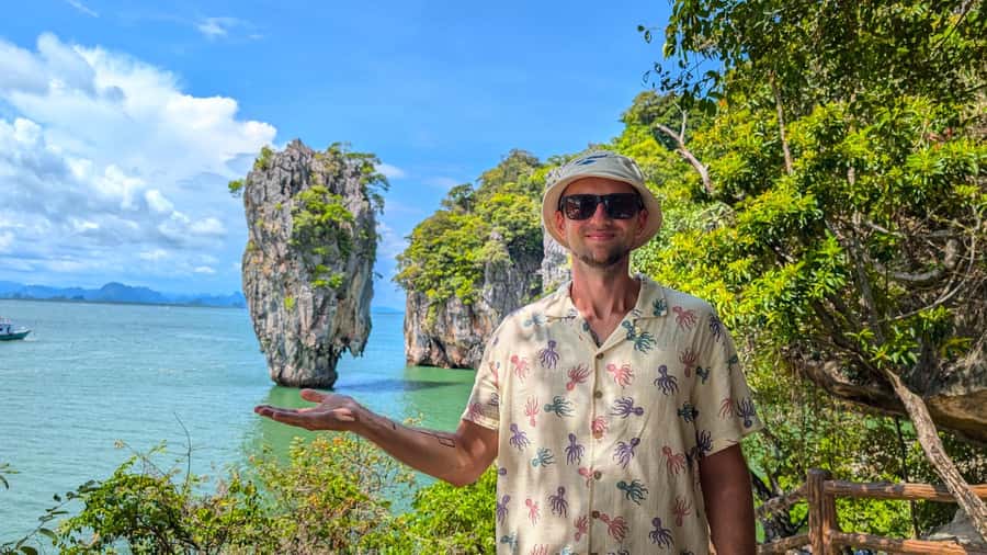 Khao Lak: Private Tour James Bond, Ko Panyi & Samet Nangshe - James Bond Island at Ko Tapu: Photos, Swimming, and Fees