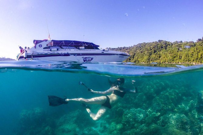 Khao Lak: Wow Andaman Snorkeling Trip to Similan Islands - Koh Similan, Islands No. 8: picnic lunch and a break from the water