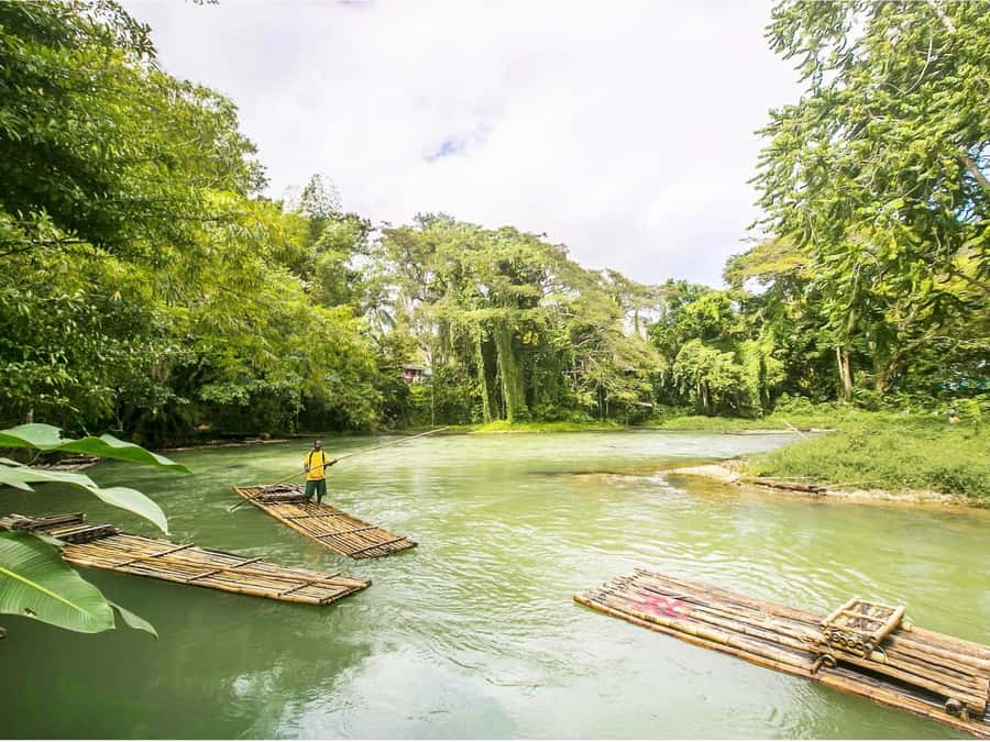 Khao Sok: Private Bamboo Rafting & Jungle Cave Temple Tour - Jungle Cave Temple: a calm stop with monkey energy