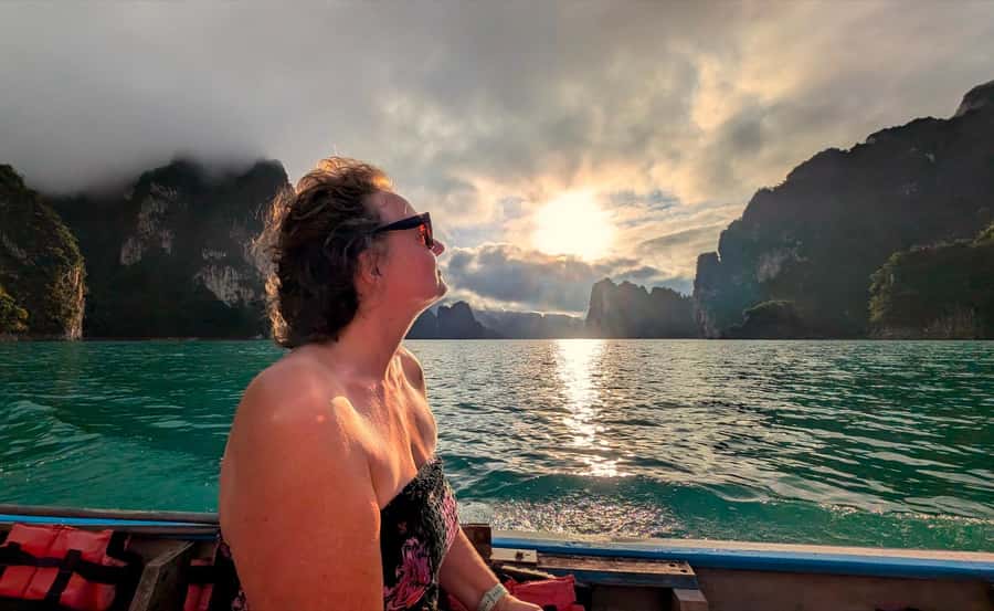 Khao Sok: Private Longtail Boat Tour at Cheow Lan Lake - Wildlife spotting: what you can expect and how to improve your odds