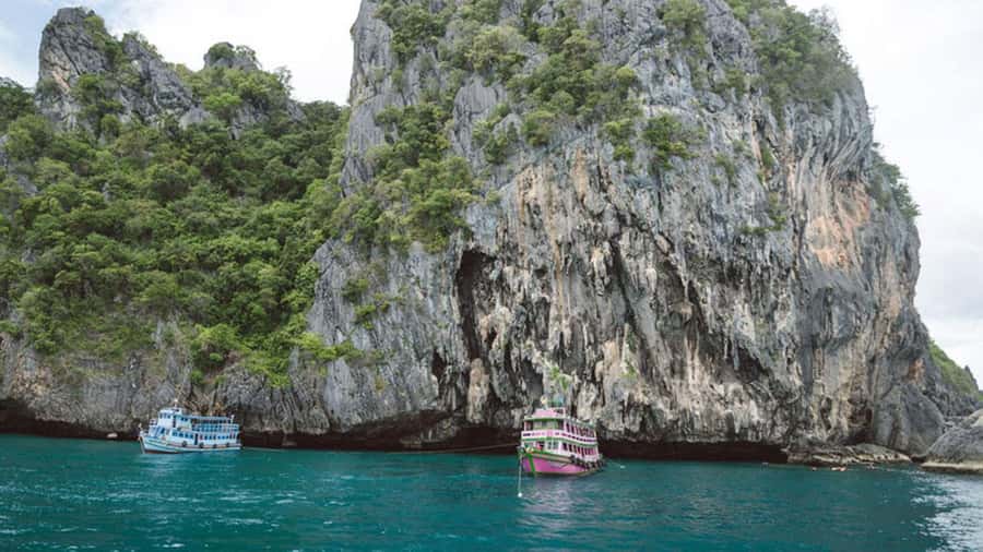 Ko Lanta: 4 Islands Tour By Private Longtail Boat with Lunch - Koh Ma, Koh Chuak, and Koh Mook: Picking Your Pace on Smaller Islands