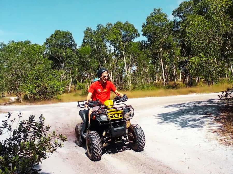 Ko Lanta : ATV Adventure On Koh Lanta Noi - From resort pickup to helmets and rain gear