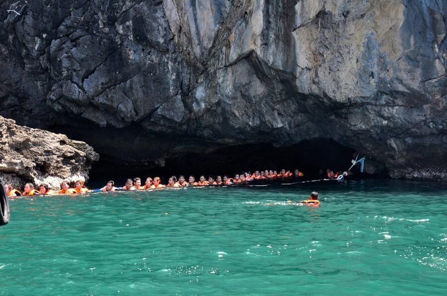 Ko Lanta: Emerald Cave and 4 Islands Tour by Longtail Boat - Price and Value: Why This Is More Than a Cheap Boat Ride