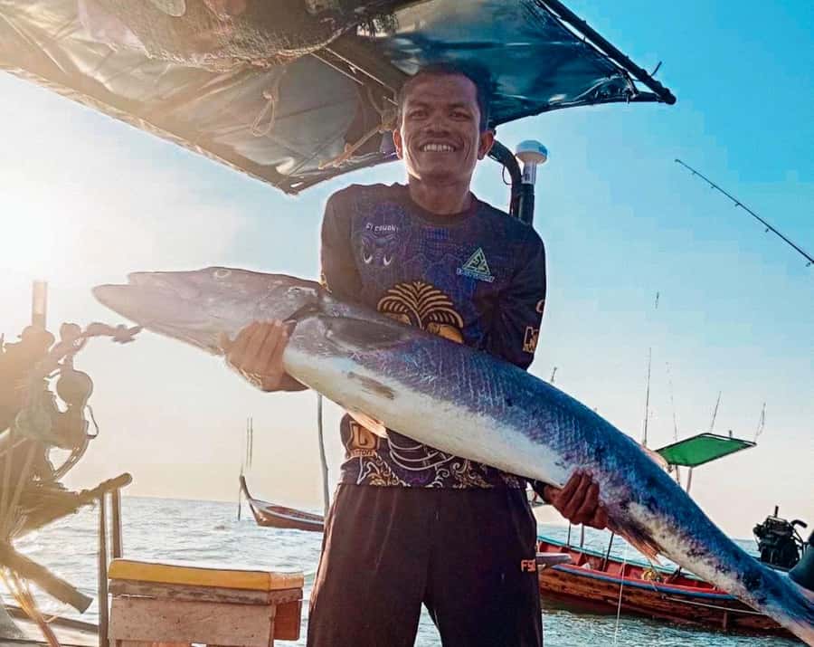 Ko Lanta: Exclusive Private Long-tail Boat Fishing Trip - Who Should Book This Ko Lanta Fishing Trip (and Who Might Rethink It)