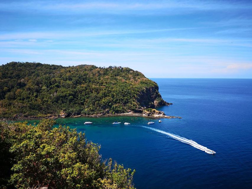 Ko Lanta: Koh Rok & Koh Haa Snorkelling Tour by Speedboat - Boat Comfort, Group Size, and Motion Reality Check