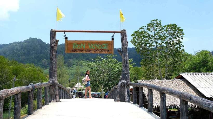 Ko Lanta: Mangrove Kayaking with Lunch and Hotel Transfer - Lunch or dinner and seasonal fruit: the payoff at the end