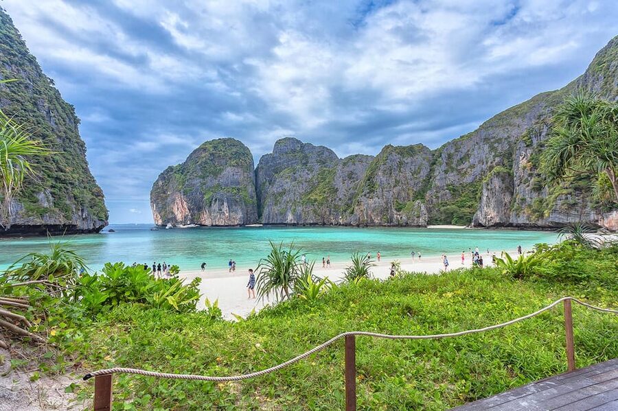 Ko Lanta: Maya Bay & Phi Phi Islands Full-Day Speedboat Trip - Monkey Island: fun wildlife, keep your stuff close