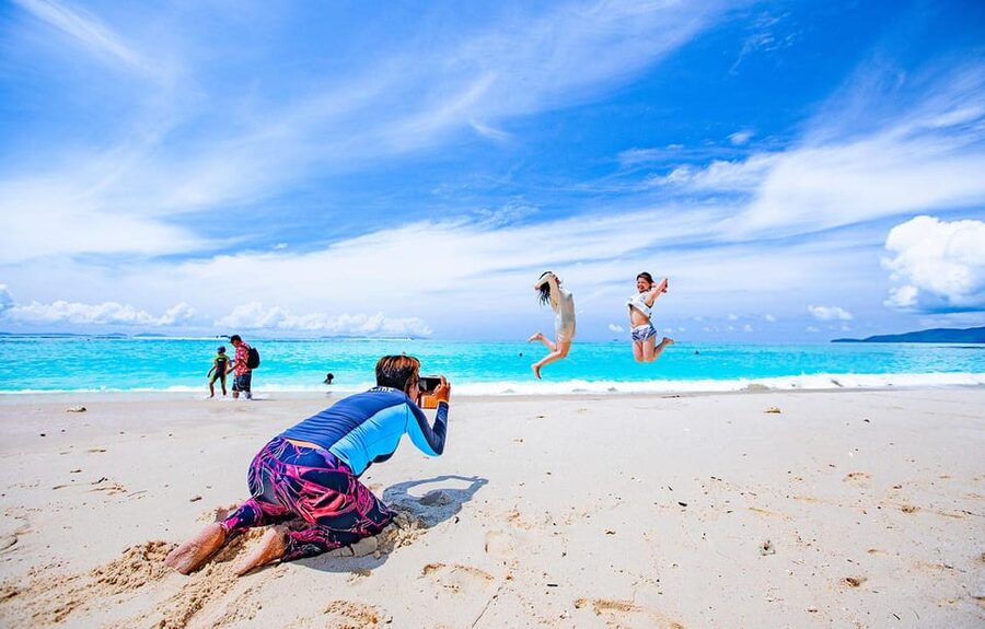 Ko Lanta: Maya Bay & Phi Phi Islands Full-Day Speedboat Trip - Maya Bay: the sand-time moment people book for