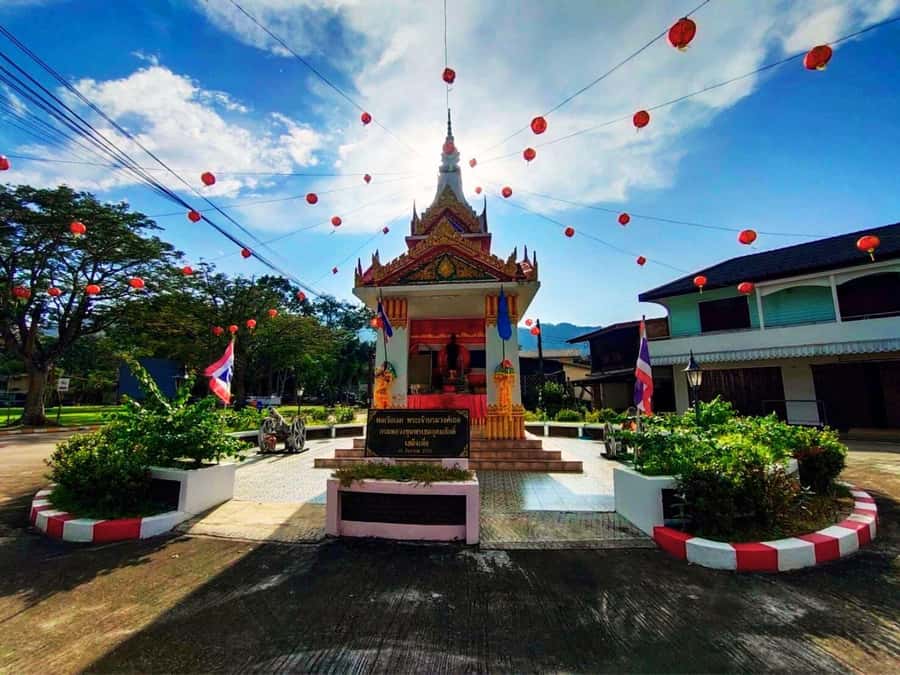 Ko Lanta: Old Town Sightseeing and National Park Tour - What You Pay for: Why $229 Per Group Can Be Fair, or Not