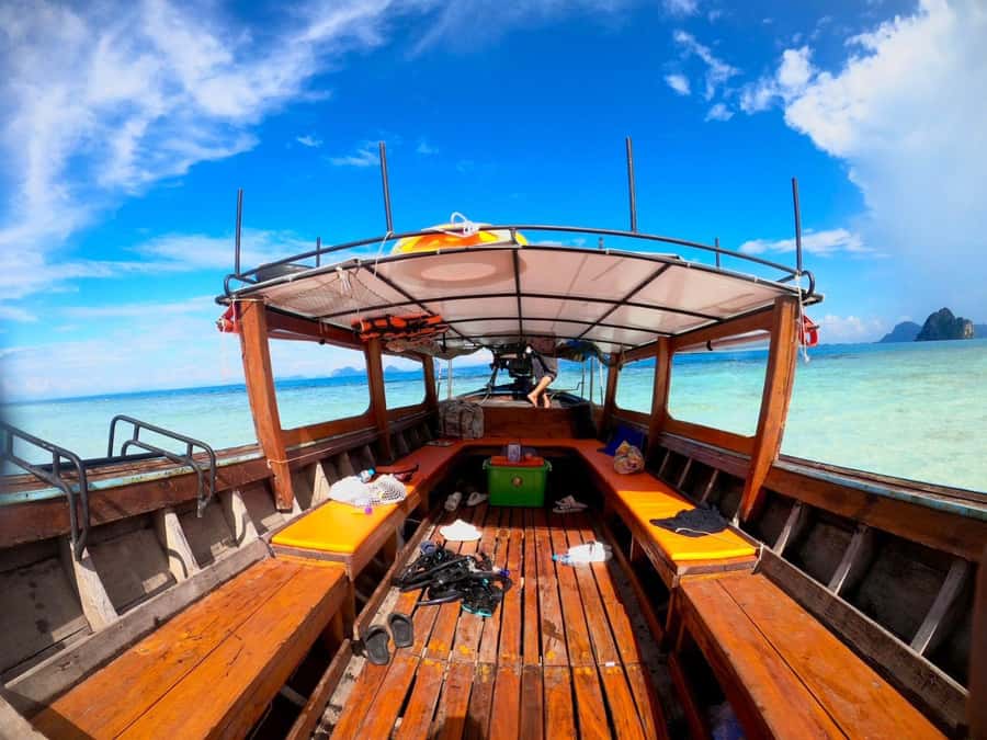 Ko Lanta: Private 4 Islands Tour by Longtail Boat - Koh Ngai lunch stop: white sand, shade, and a slower pace
