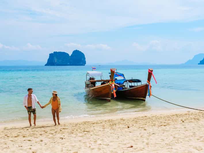 Ko Lanta: Private Exploration– Mangroves, Old Town & Beaches - Thung Yee Pheng mangroves by kayak, with monkeys in the mix
