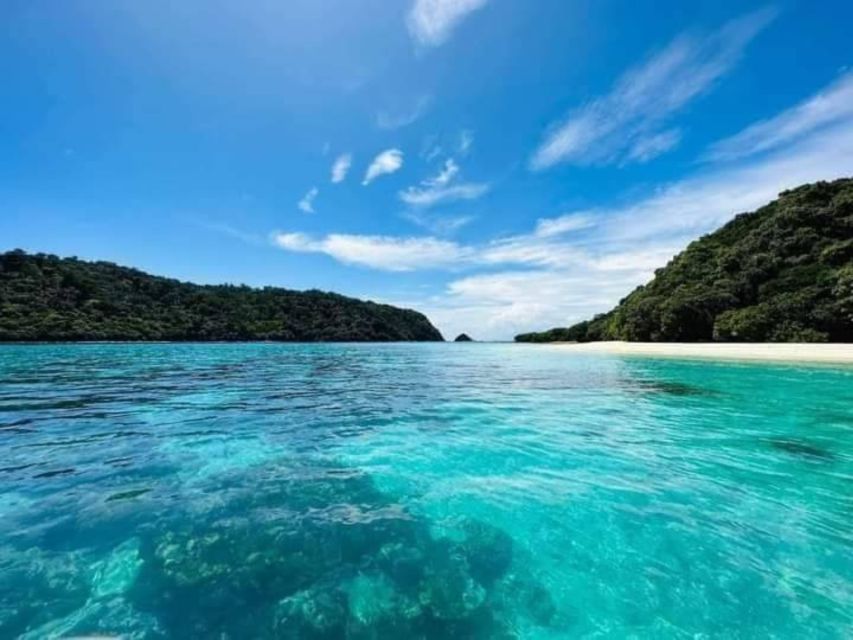 Ko Lanta: Private Longtail Rok Island Snorkeling Day Trip - Beach buffet lunch on the sand: relaxation that actually counts