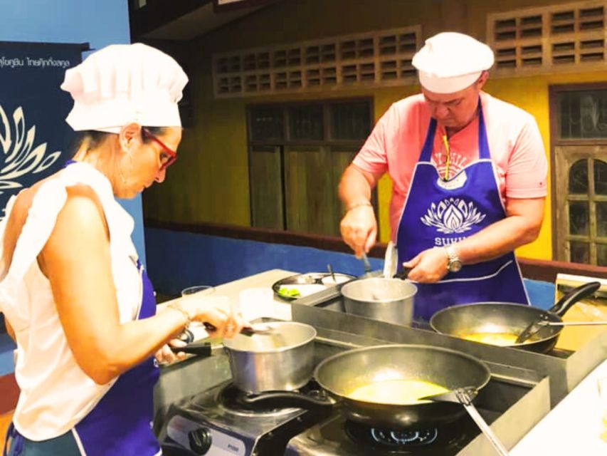 Ko Lanta: Thai Cooking Class with Market Tour and Dinner - The four-dish format and homemade curry paste: where you actually learn