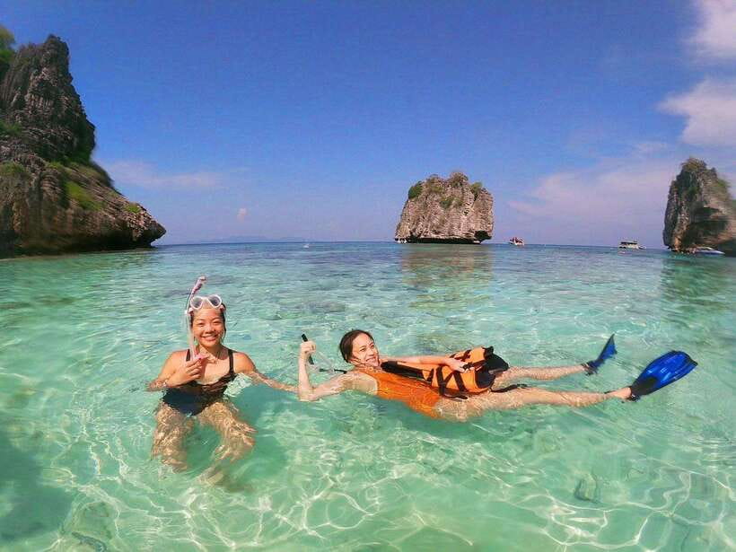 Ko Lanta: Unique 4-Island Long-Tail Snorkeling Tour w/ Lunch - Stop 1 and 2: Koh Chuak and Koh Ma Snorkeling Reality Check
