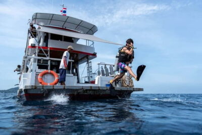 Try Scuba Diving 1-Day Experience