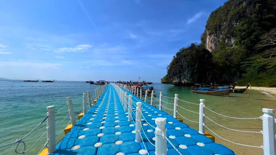 Ko Yao Yai: Hong Island & Plankton Longtail Boat Sunset Tour - Ko Pak Bia at Sunset: Your Horizon Moment