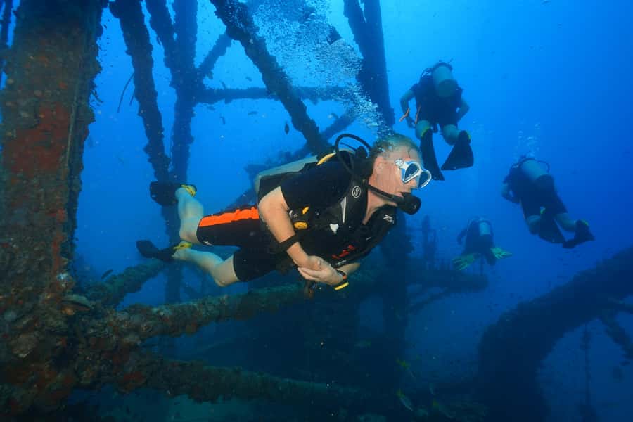 Koh Chang: 1-Day Dive Trip to Top Underwater Sites - West-Coast Pickup, Small Group, Big Underwater Payoff