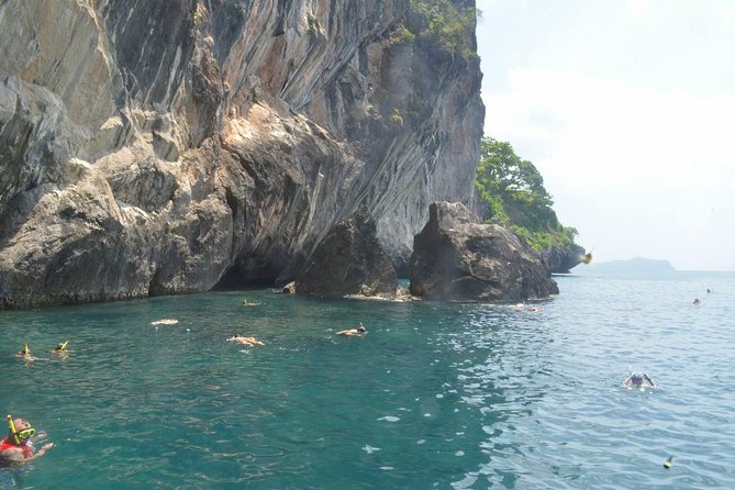 Koh Lanta: 4 Islands Tour by Speedboat with Snorkeling - Money and value: how the $51 pricing usually stacks up