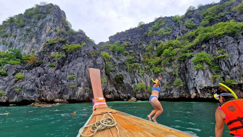 Koh Lanta: Emerald Cave & 4 Islands Snorkel Tour by Longtail - What Makes the Emerald Cave and 4 Islands Combo Worth Your Day