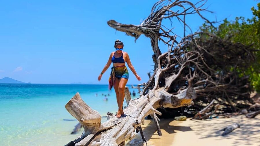 Koh Lanta: Emerald Cave & 4 Islands Snorkel Tour by Longtail - Entering Morakot (Emerald) Cave: The 80-Meter Headlamp Swim