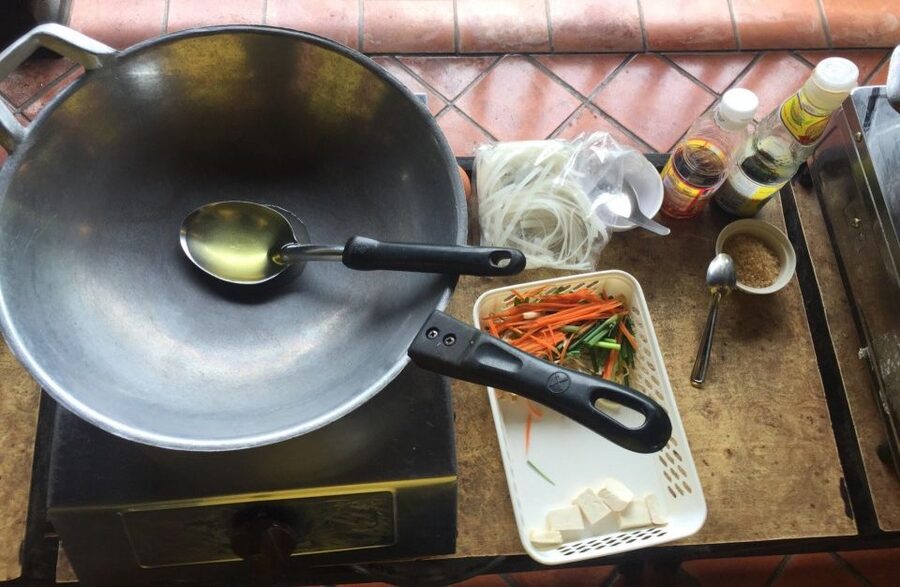 Koh Lanta: Evening Course at Lanta Thai Cookery School - Hands-on cooking: you cook individually, not as a spectator