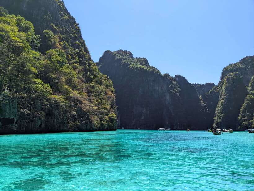 Koh Lanta: Phi Phi Islands Tour w/ Maya Bay, Snorkel & Lunch - Viking Cave Proximity and the Snorkeling Window