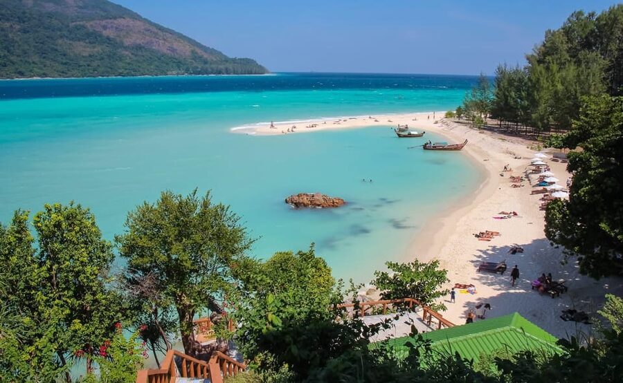 Koh Lipe: 7 Island Snorkeling Trip by Longtail Boat w/ Lunch - Koh Peung sea fans, Hin Ngam black rocks, and the final soft-coral snorkel
