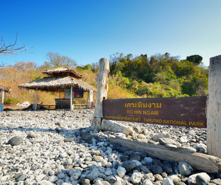 Koh Lipe: Outer Islands Snorkeling Trip by Longtail Boat - Koh Hin Son: the rocky-outcrop viewpoint start