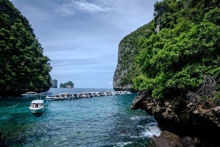 Koh Phi Phi: Join Longtail Boat to Maya Bay and Pileh Lagoon - Maya Bay Time: Walking, Views, and the Reality of Access