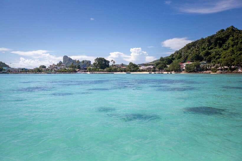 Koh Phi Phi: One Day Tour by Longtail Boat with Sunset - Should You Book Koh Phi Phi One Day Tour by Longtail Boat with Sunset?