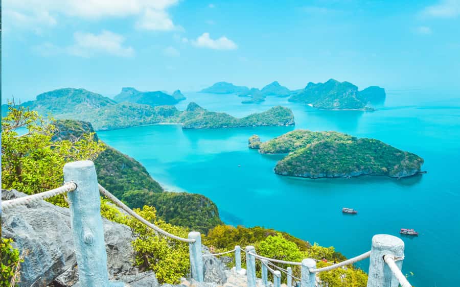 Koh Samui: Ang Thong Marine Park Day Tour by Speedboat - Crowds and the mass-tour reality in Ang Thong