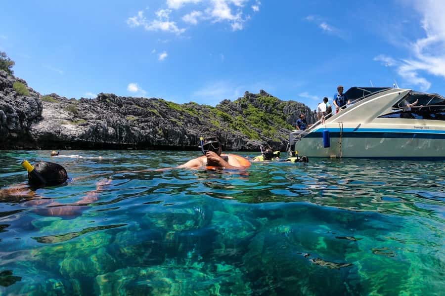 Koh Samui: Angthong Marine Park Snorkeling Tour by Speedboat - Wao Island snorkeling: your best underwater shot of the day